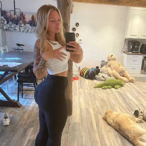 Johanna Juhlin Photo #8