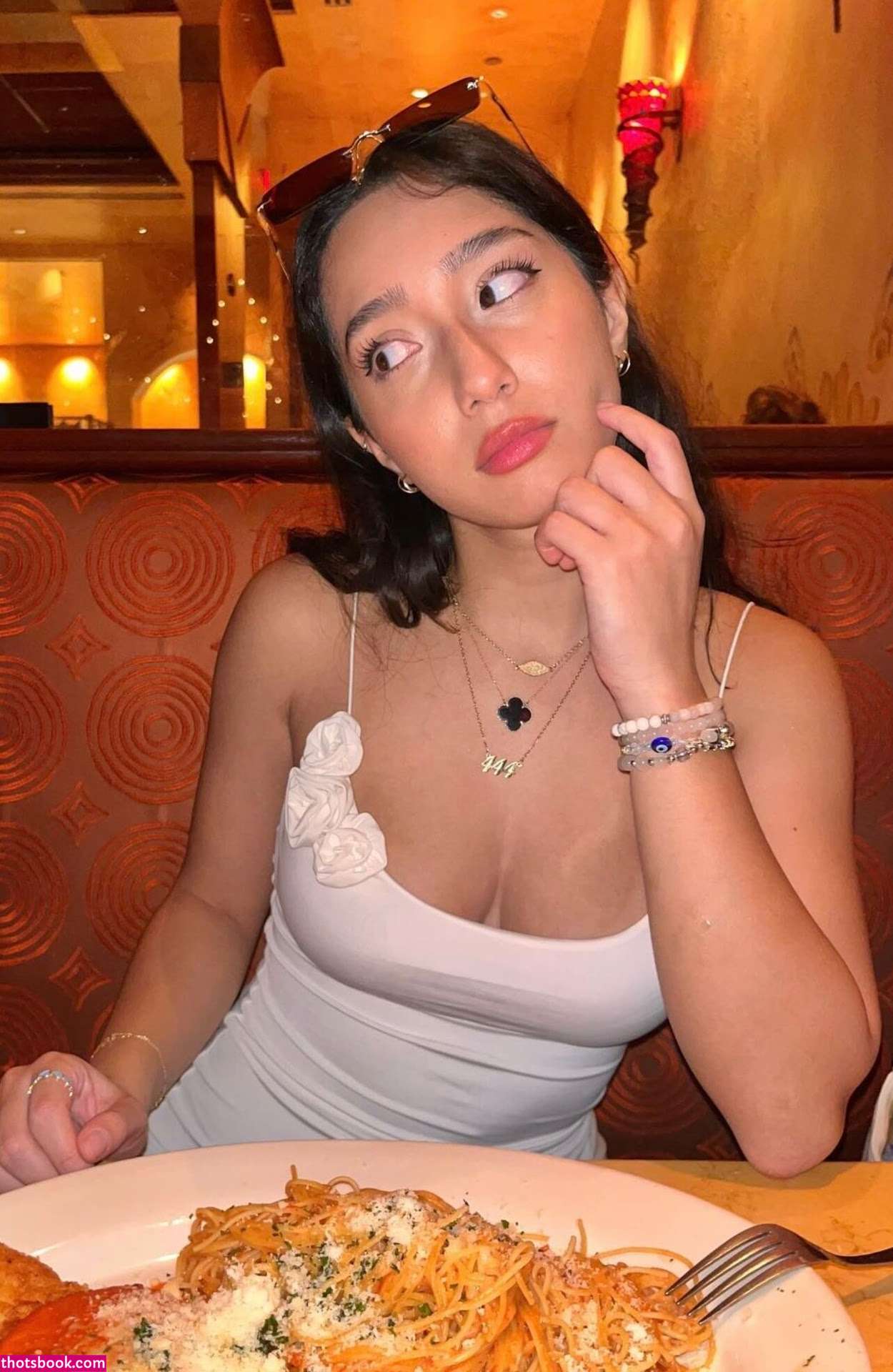 Sabrina Pezeshkian Photo #70