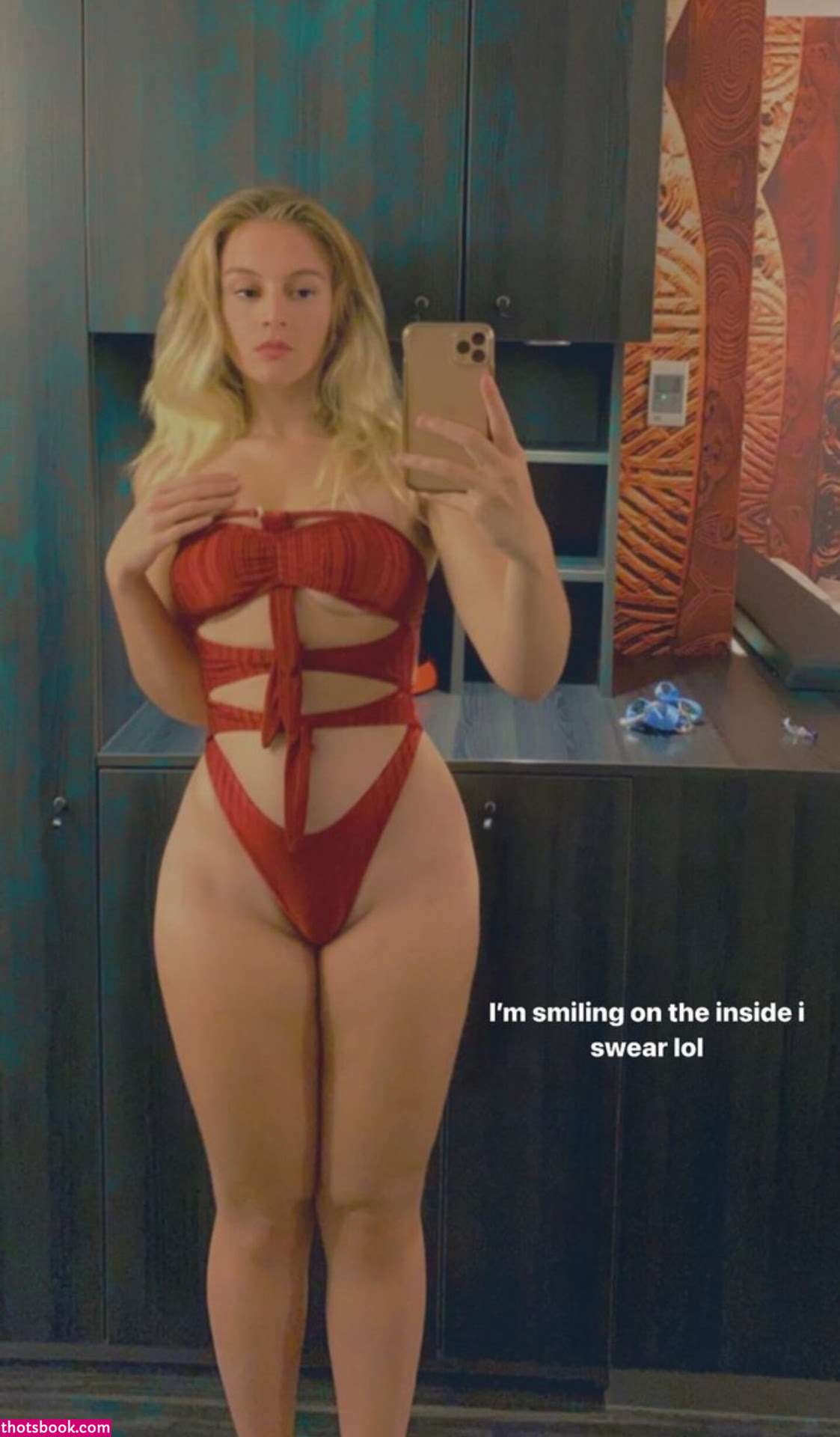 Vera Dijkmans Photo #289