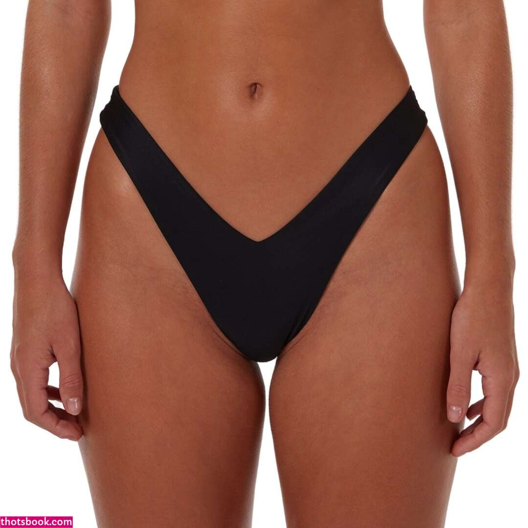 Emily Feld Photo #59