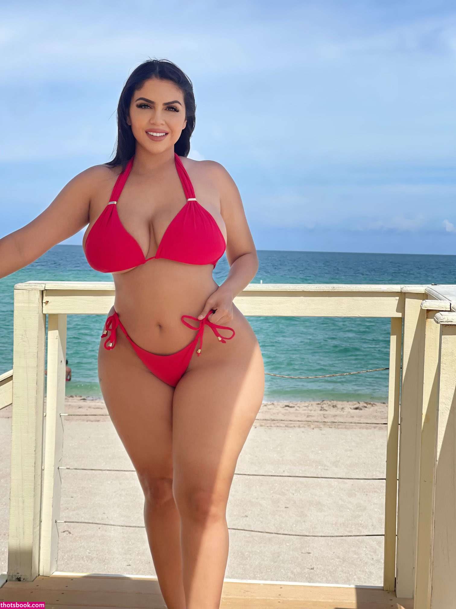 Therealrebeccaj Photo #2