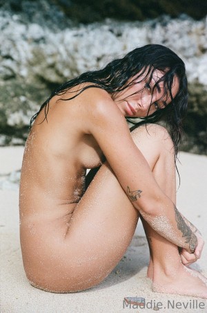Maddie Neville Photo #21