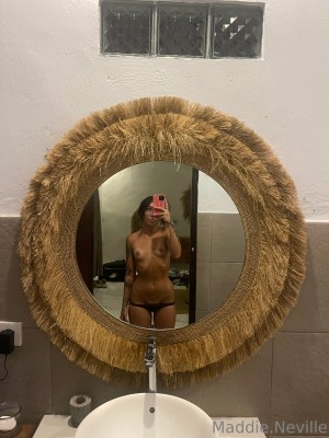 Maddie Neville Photo #36