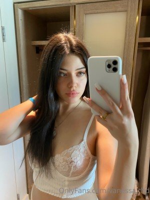 Vanessarhd Photo #766