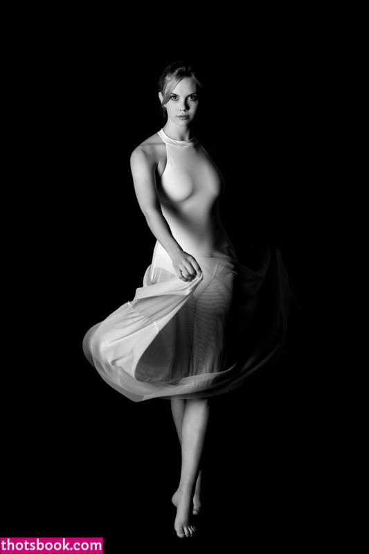 Kayla Coyote Photo #66