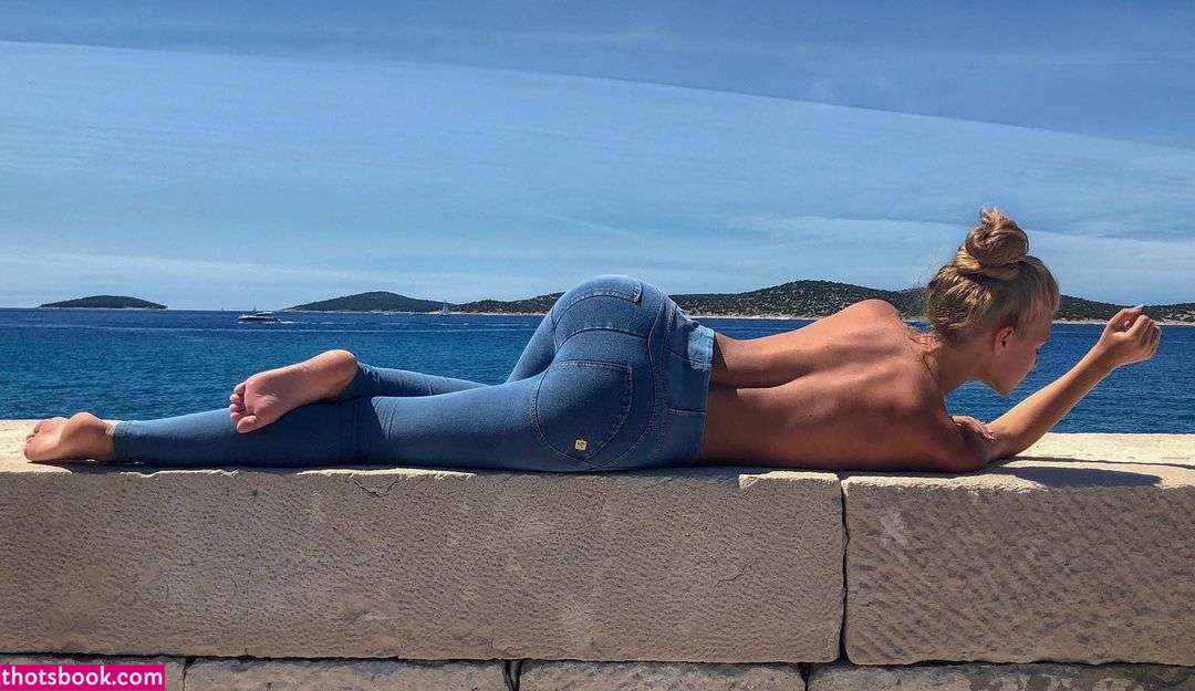 Kim Lamarin Photo #51