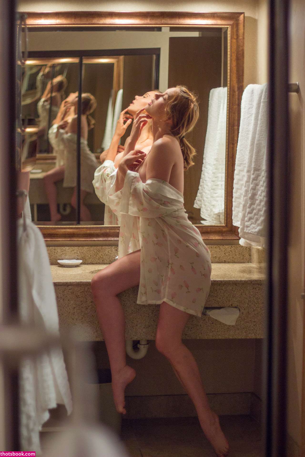 Kayla Coyote Photo #209