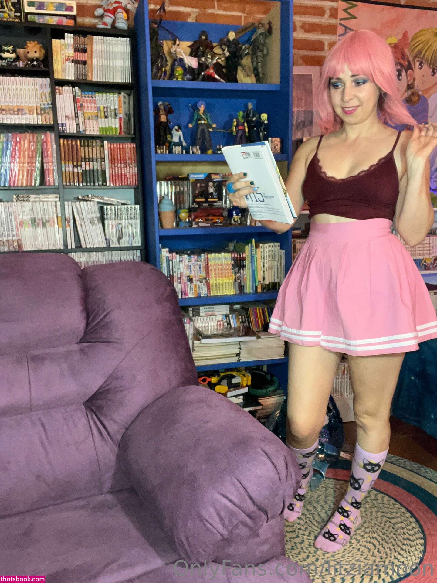 Litzia Moon Photo #32