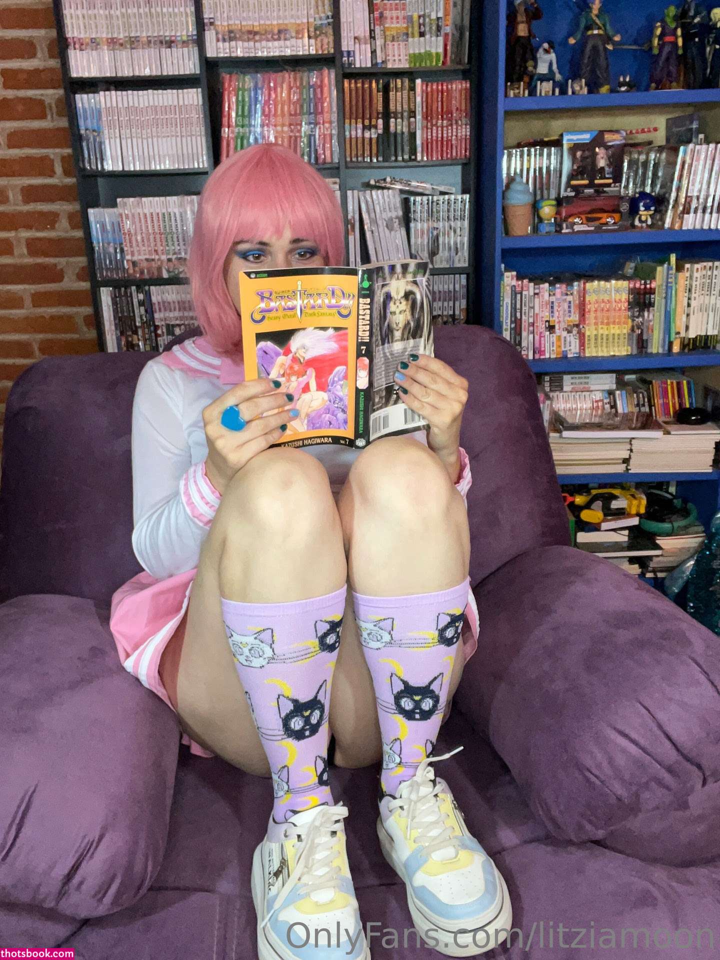 Litzia Moon Photo #54