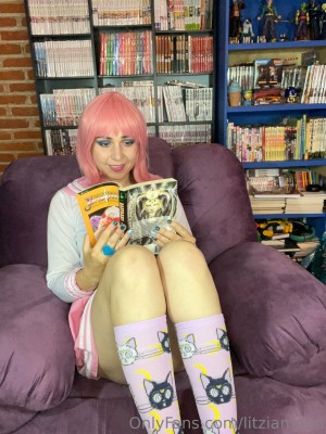 Litzia Moon Photo #55