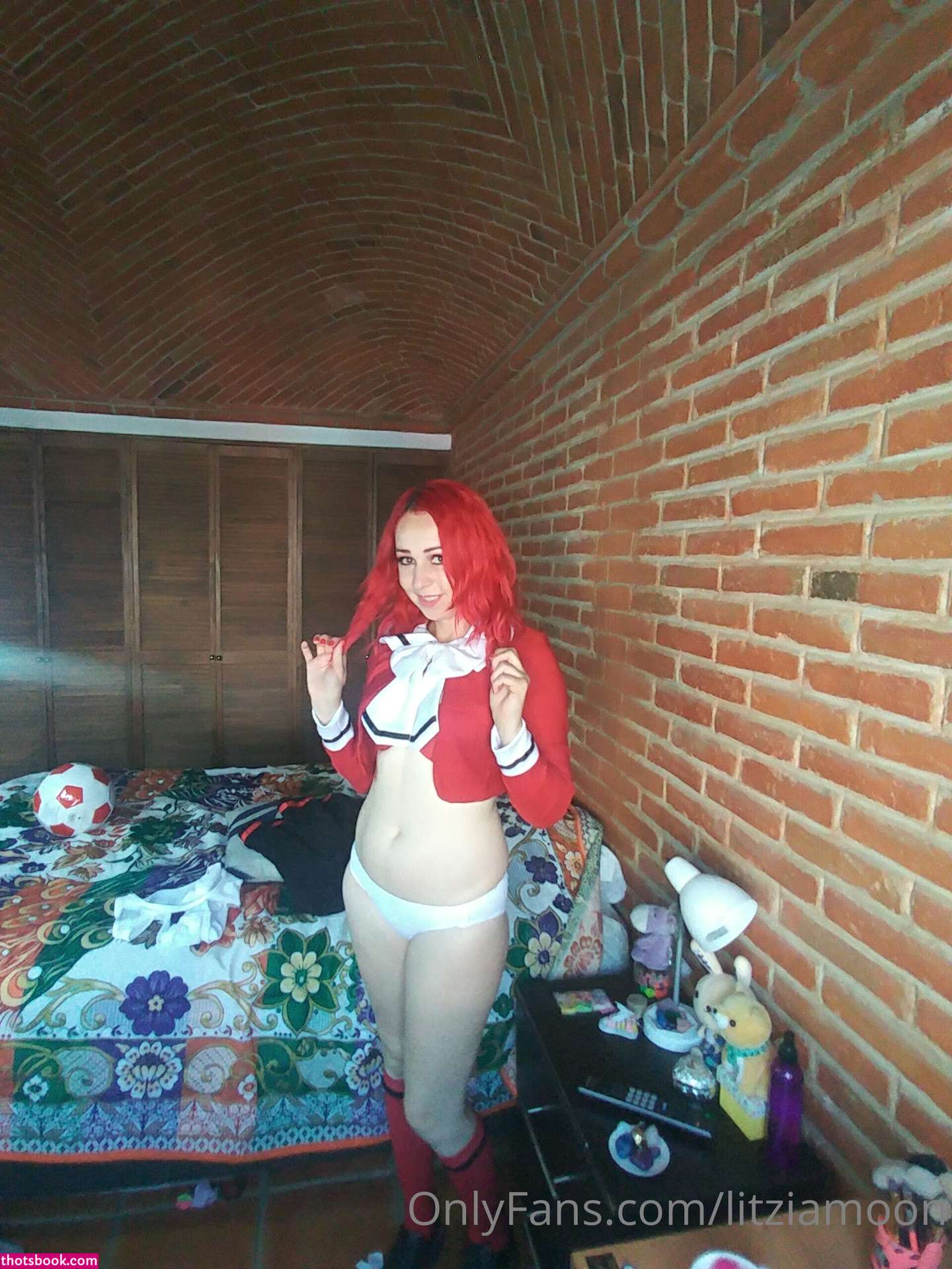 Litzia Moon Photo #81