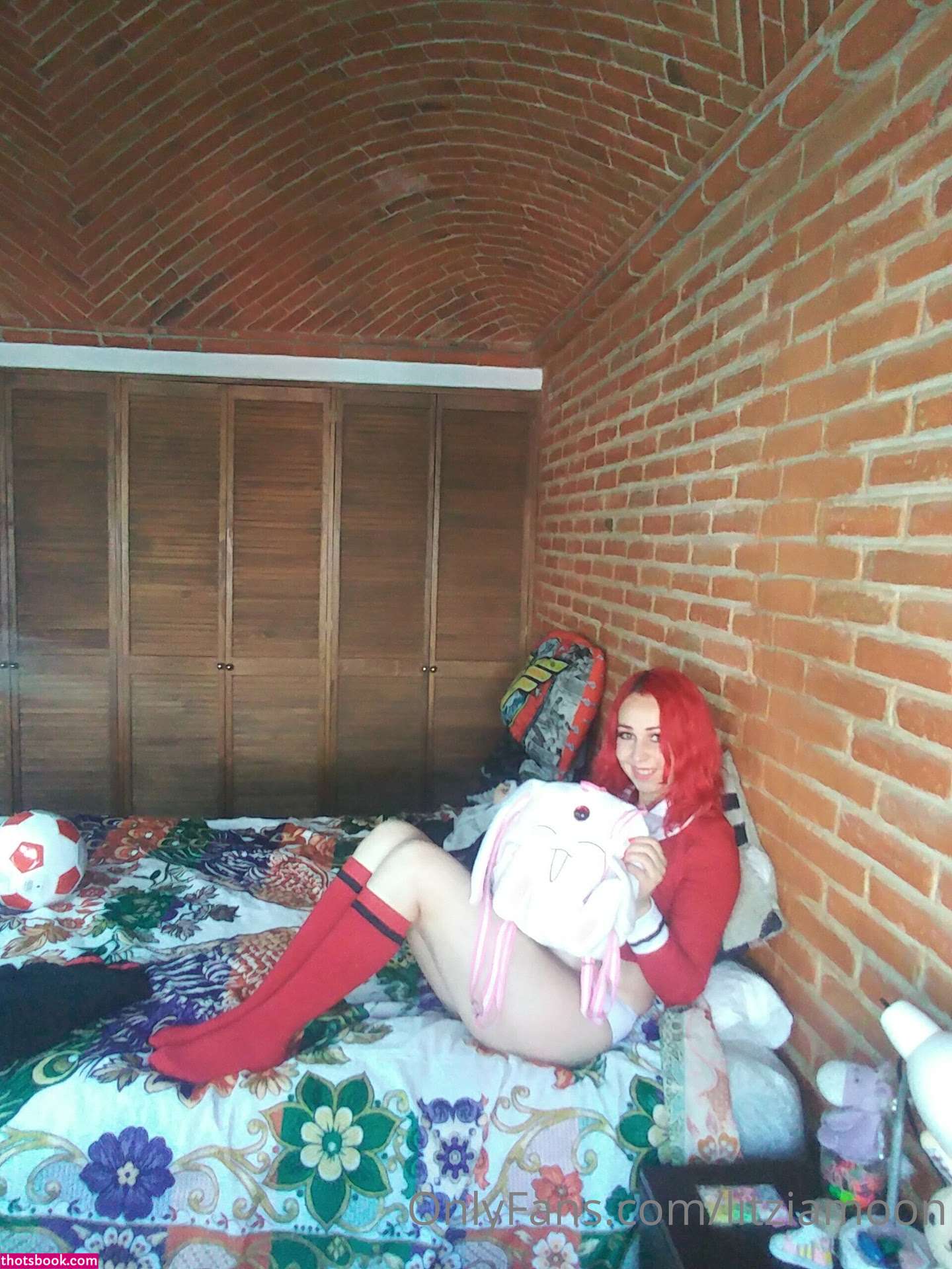 Litzia Moon Photo #101