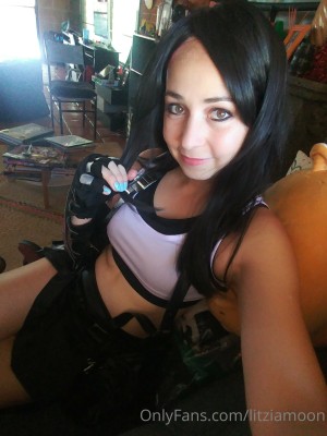 Litzia Moon Photo #131