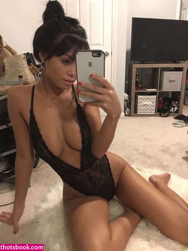 Desiree Schlotz Photo #29