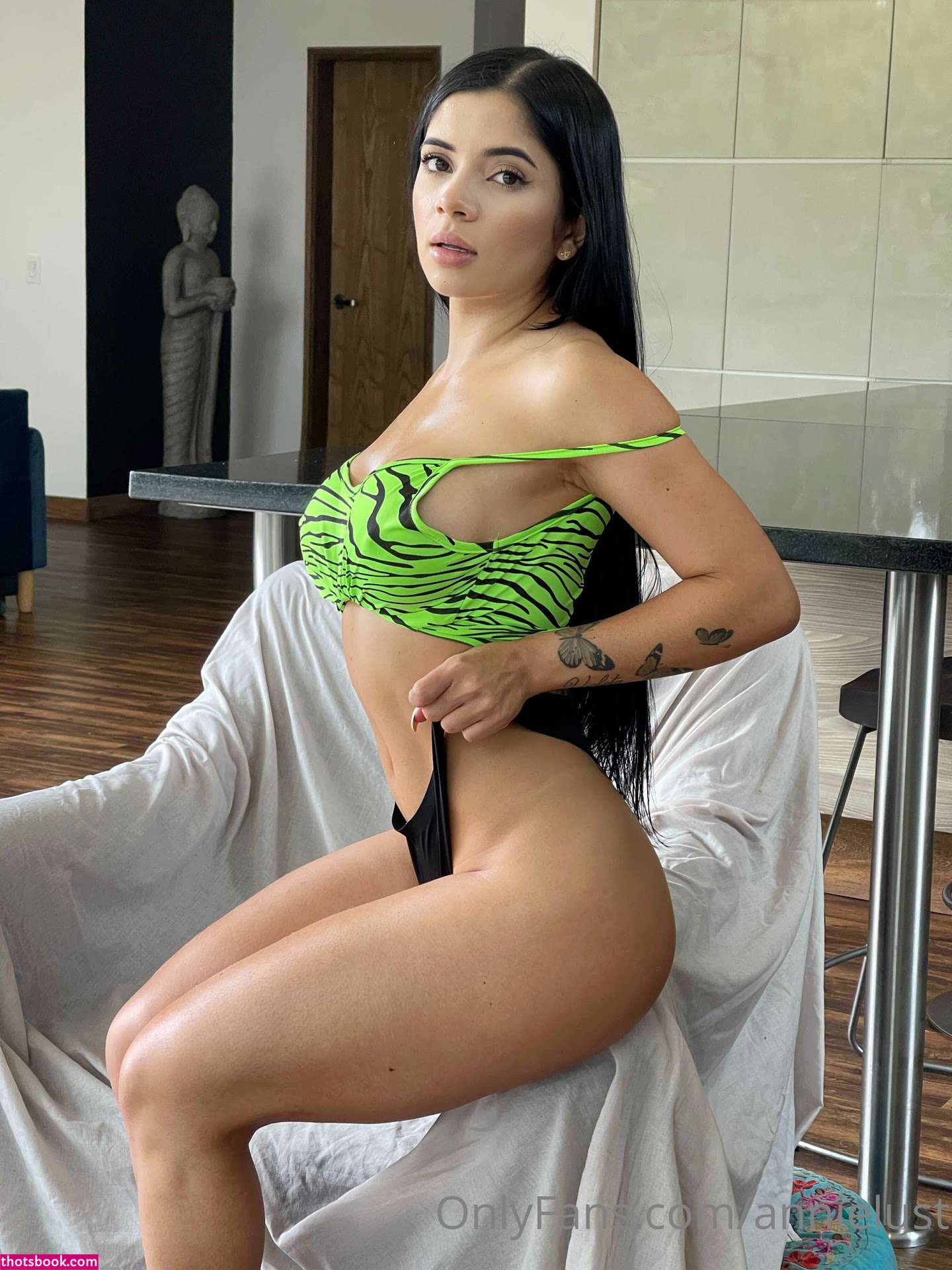 Annie Lust Photo #211