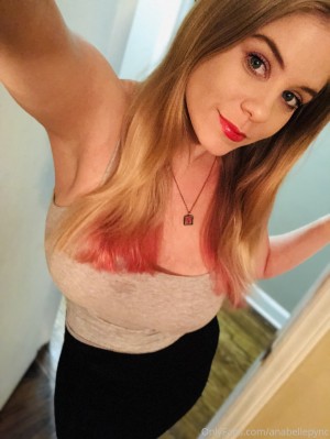 Anabelle Pync Photo #2