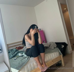 yunamoonx0 Photo #6