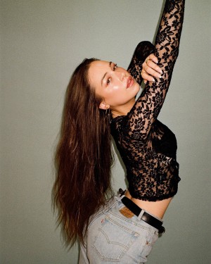 Elsie Hewitt Photo #83