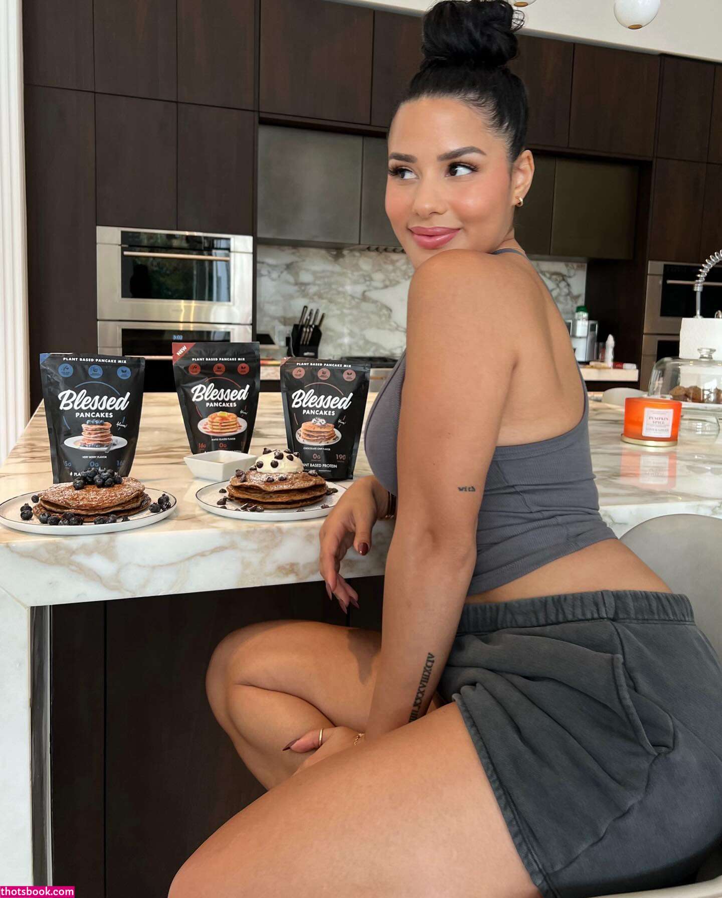 Katya Elise Henry Photo #83