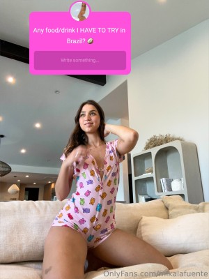 Mikaela Lafuente Photo #223