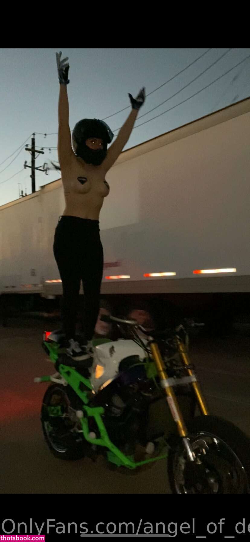 Angel Of Deathhx Photo #372