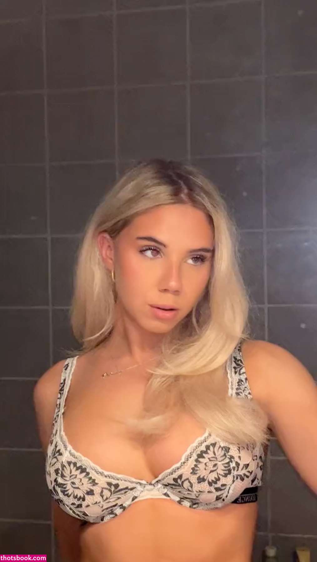 Hannah Bystrom Photo #3