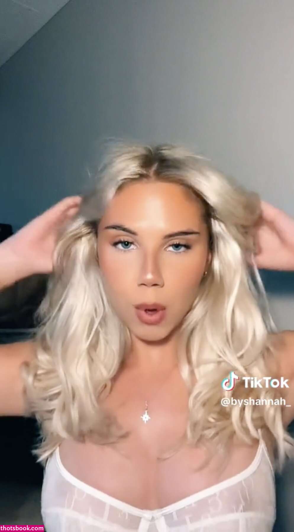 Hannah Bystrom Photo #15