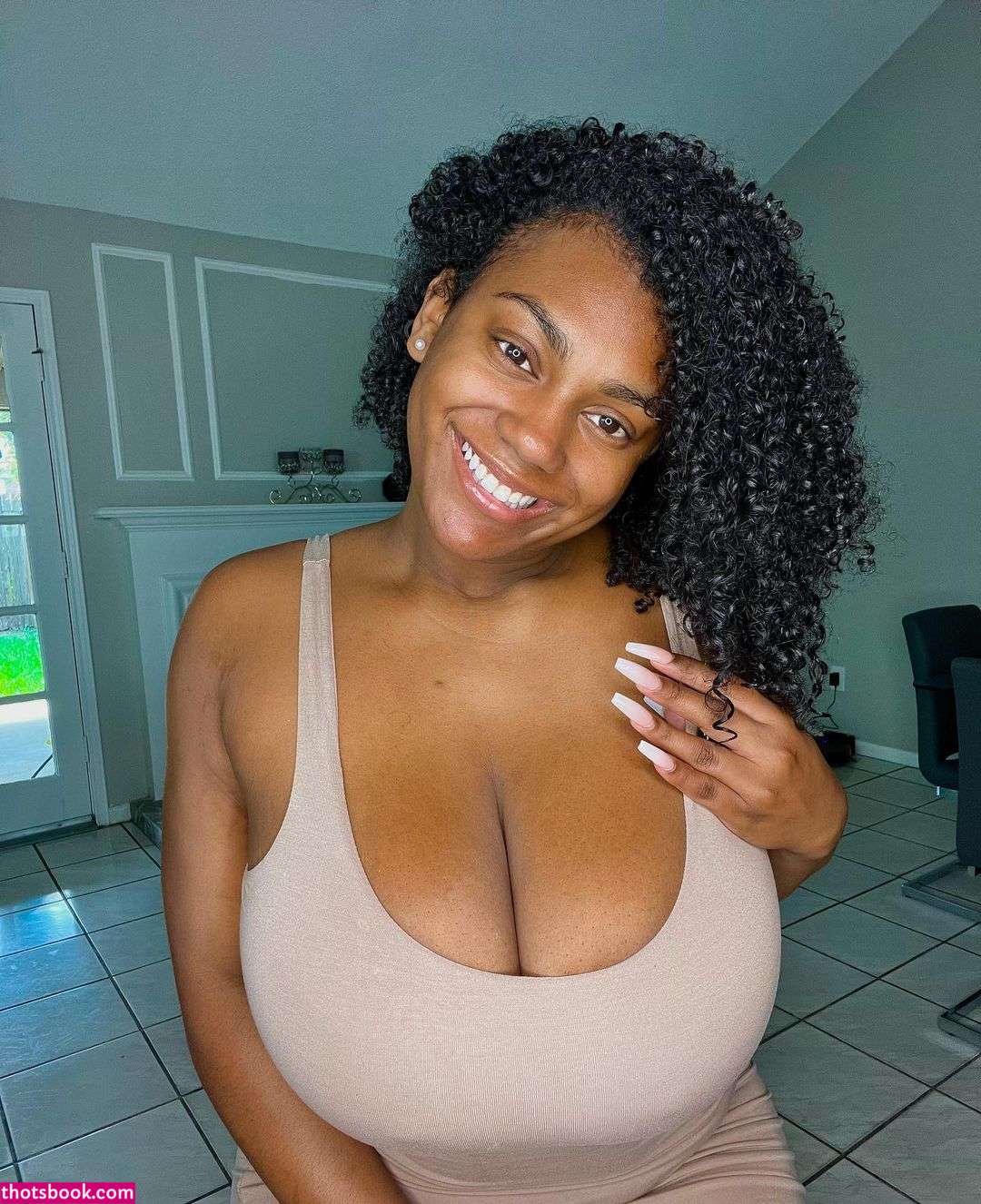 Kiera Nicole Photo #10