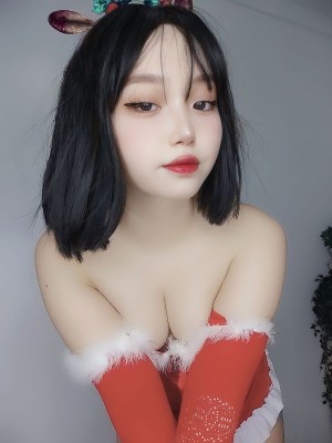 Mizaki Levi Photo #7