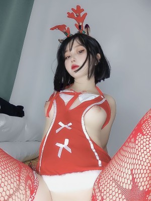 Mizaki Levi Photo #18