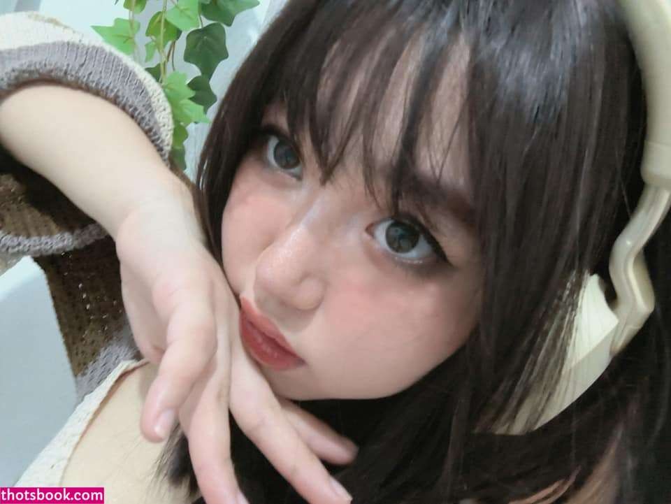 Mizaki Levi Photo #53