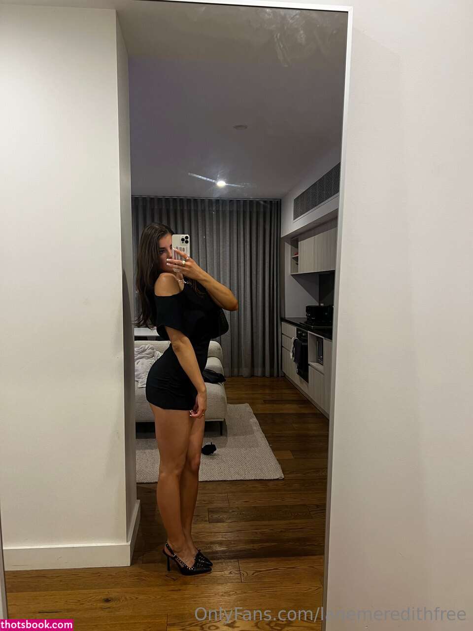 Lane Meredith Photo #117