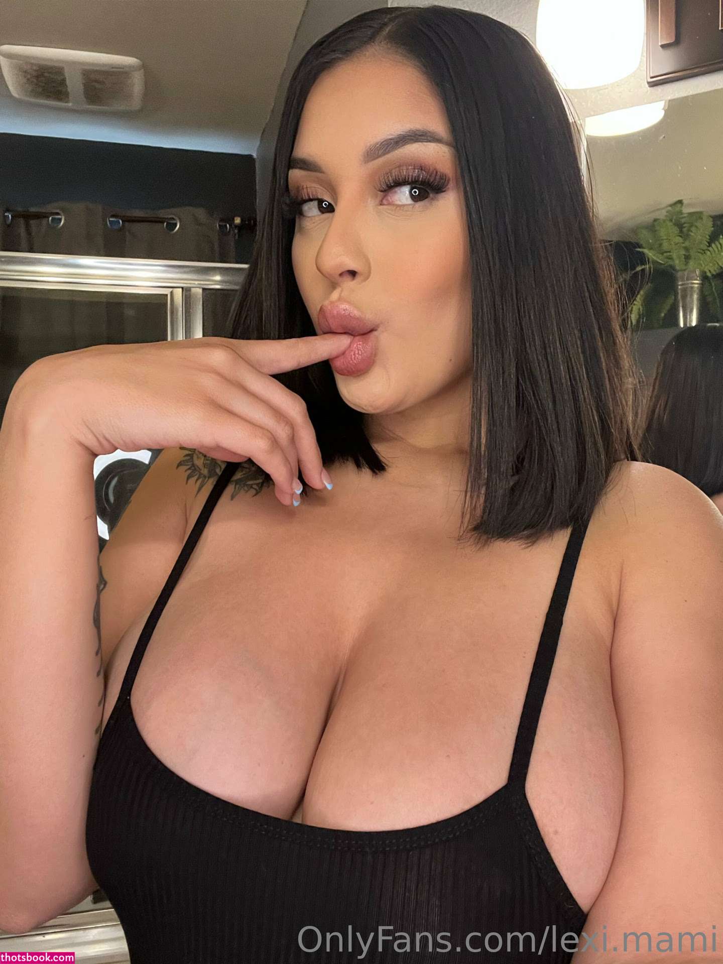 Adianababyxo Photo #66