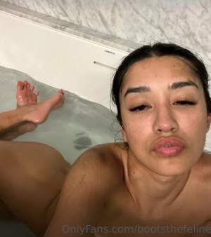 Bootsthefeline Photo #59