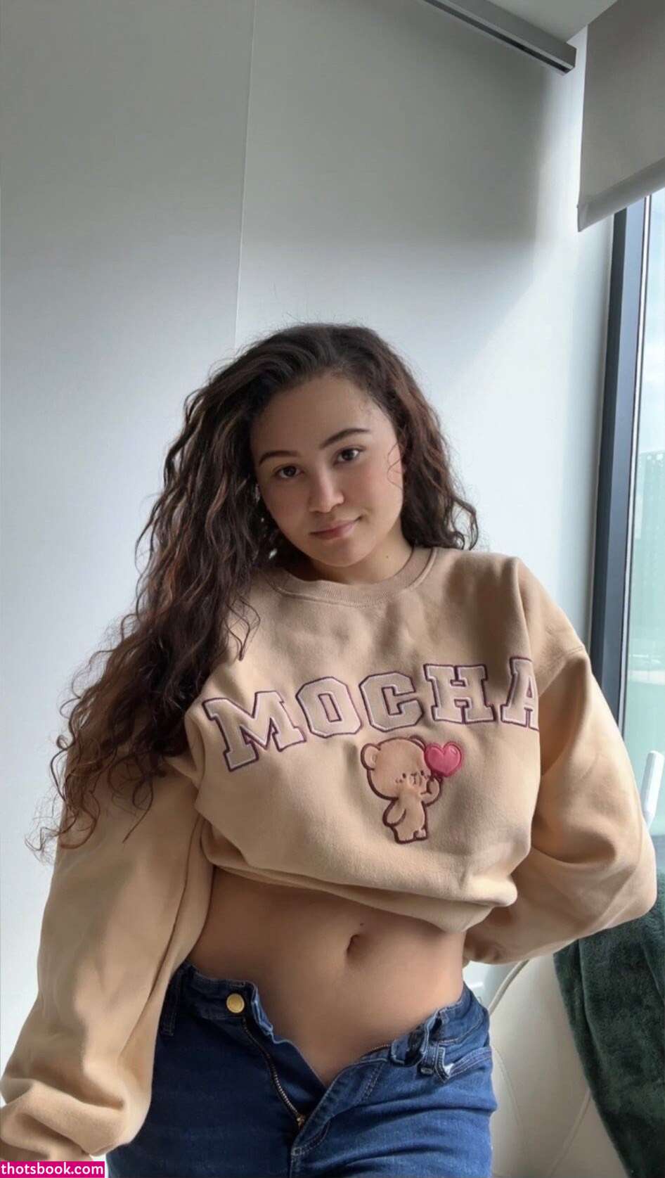 Pandora Nyxie Photo #4