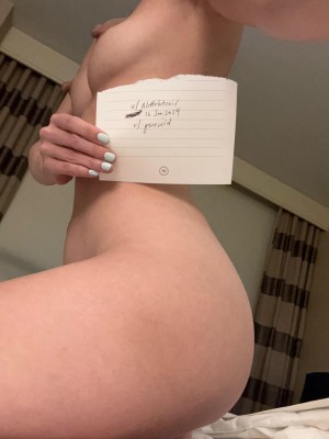 Alittlebitnoir Photo #24