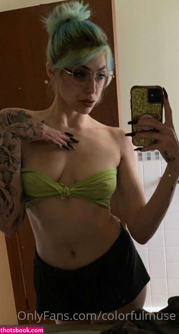 colorfulmuse Photo #7