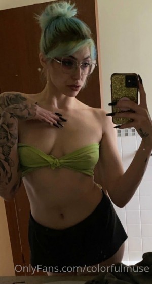 colorfulmuse Photo #7