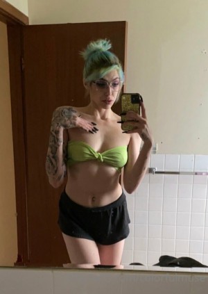 colorfulmuse Photo #11