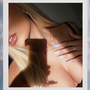 Lisa Pedersen Photo #25