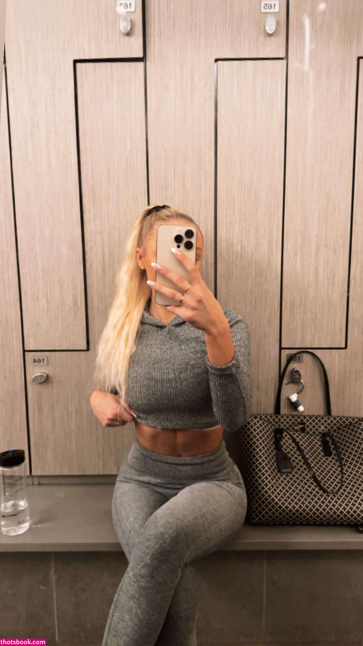 Lisa Pedersen Photo #40