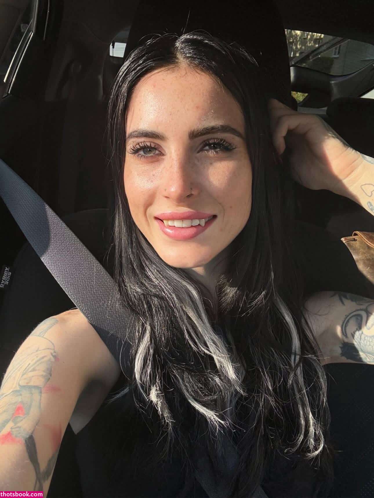 aileenaddams Photo #3