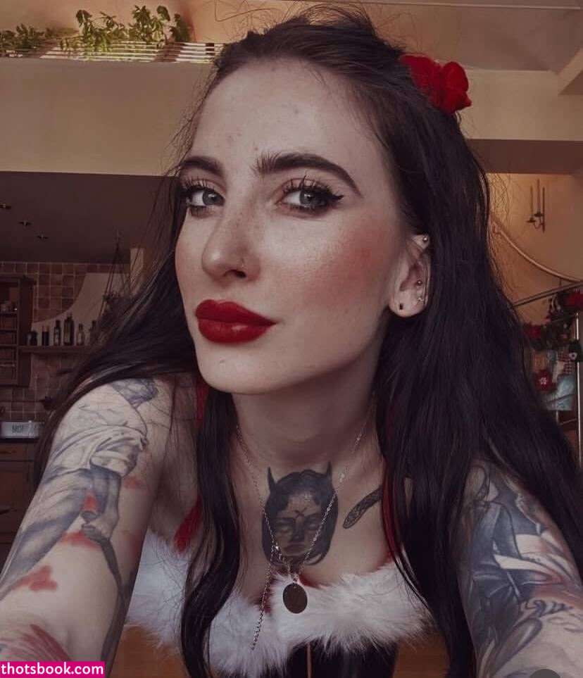 aileenaddams Photo #9