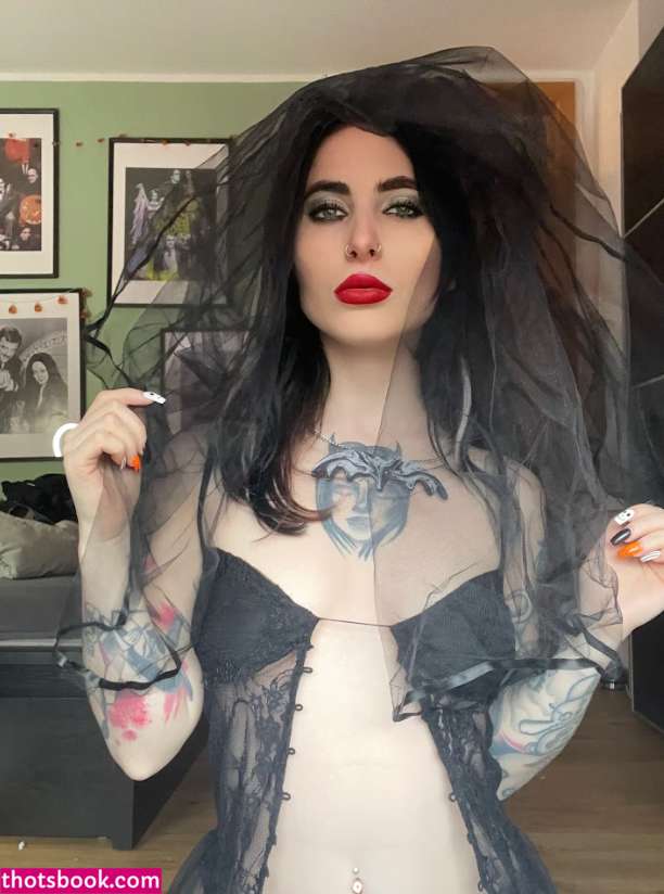 aileenaddams Photo #26