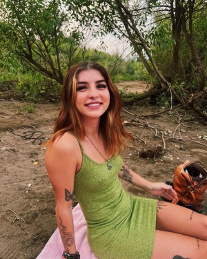 Aspen Franks Photo #7