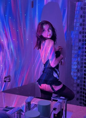 Aspen Franks Photo #12