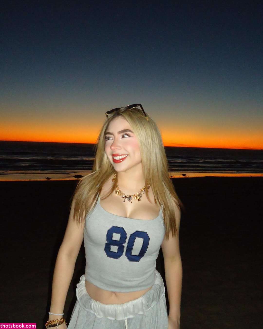 Karen Torres Photo #13