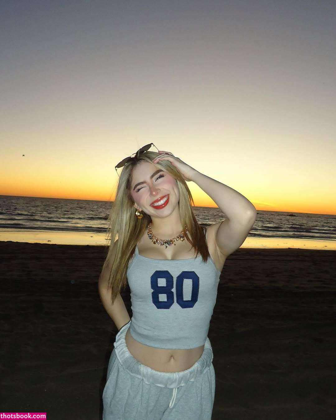 Karen Torres Photo #15