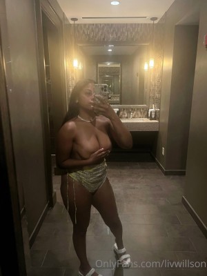 livwillson Photo #10