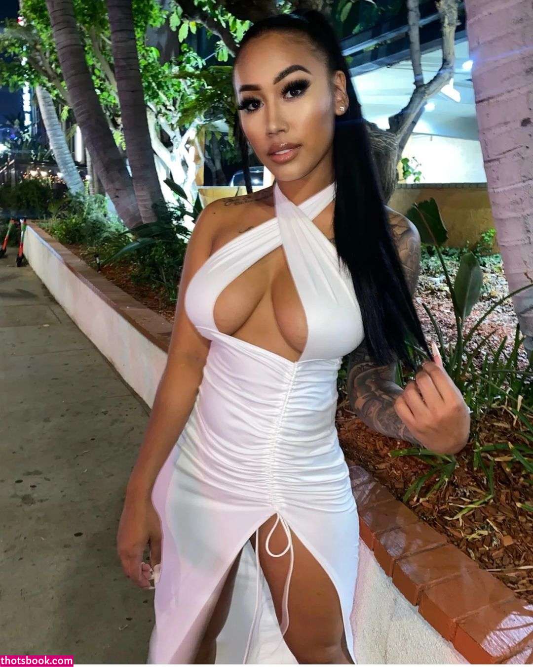 Rosette Hing Photo #4